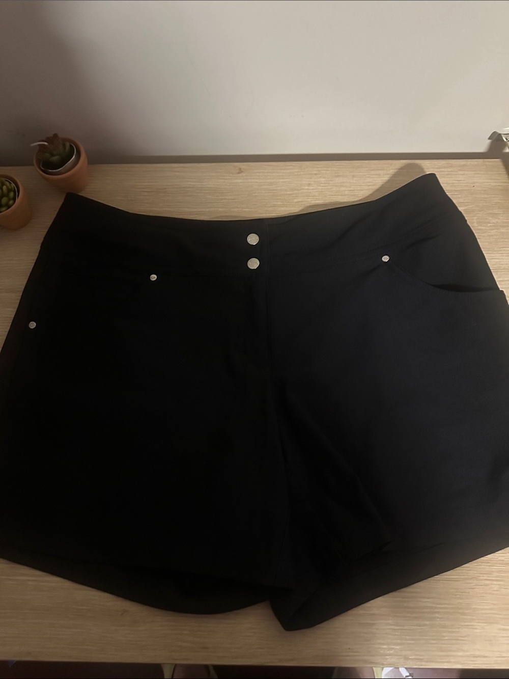 Slazenger Black Women's Golf Shorts Size 6